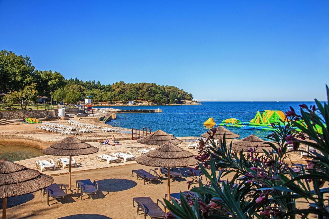 Apartments Lori Poreč Buitenkant foto