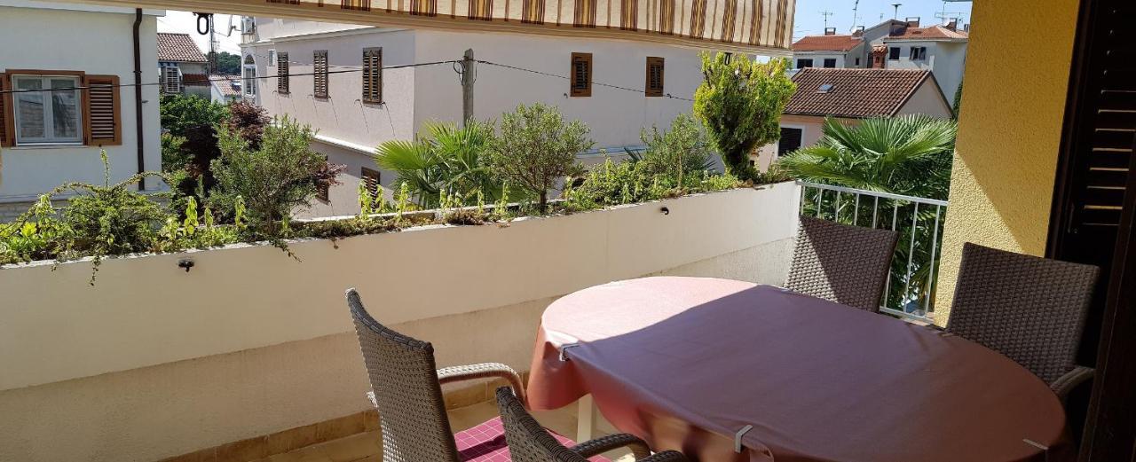 Apartments Lori Poreč Buitenkant foto
