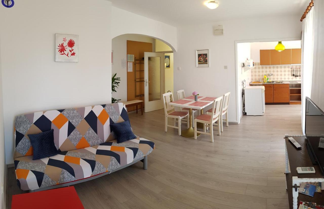 Apartments Lori Poreč Buitenkant foto