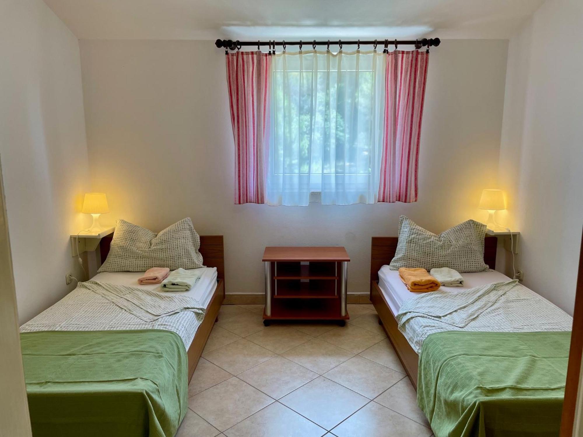 Apartments Lori Poreč Kamer foto